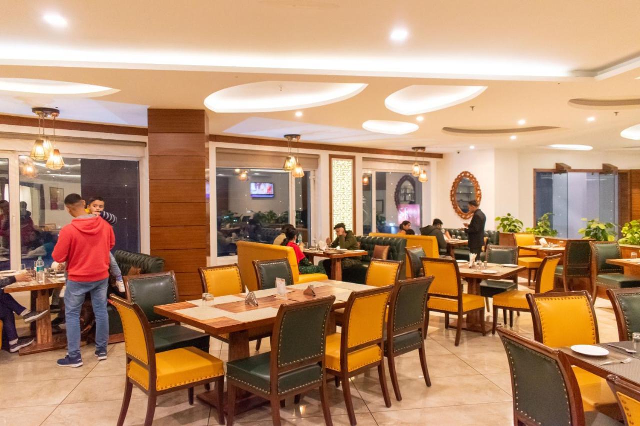 Grand Hotel Nawanshahr Nawāshahr Zewnętrze zdjęcie