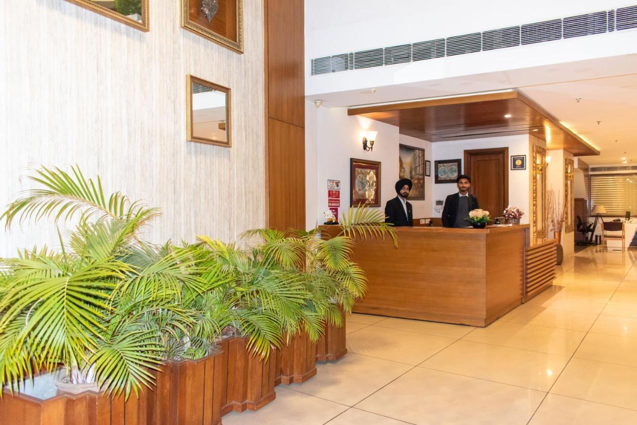 Grand Hotel Nawanshahr Nawāshahr Zewnętrze zdjęcie