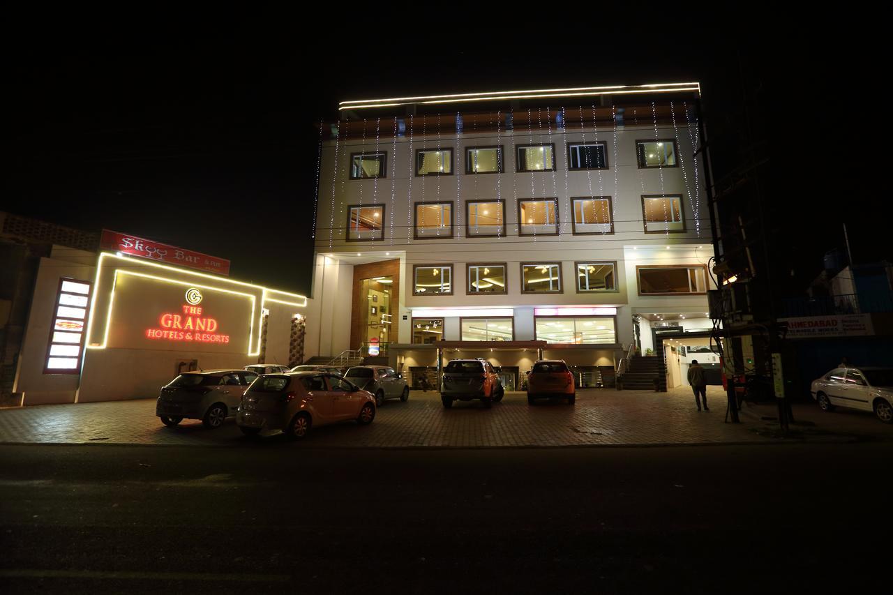 Grand Hotel Nawanshahr Nawāshahr Zewnętrze zdjęcie