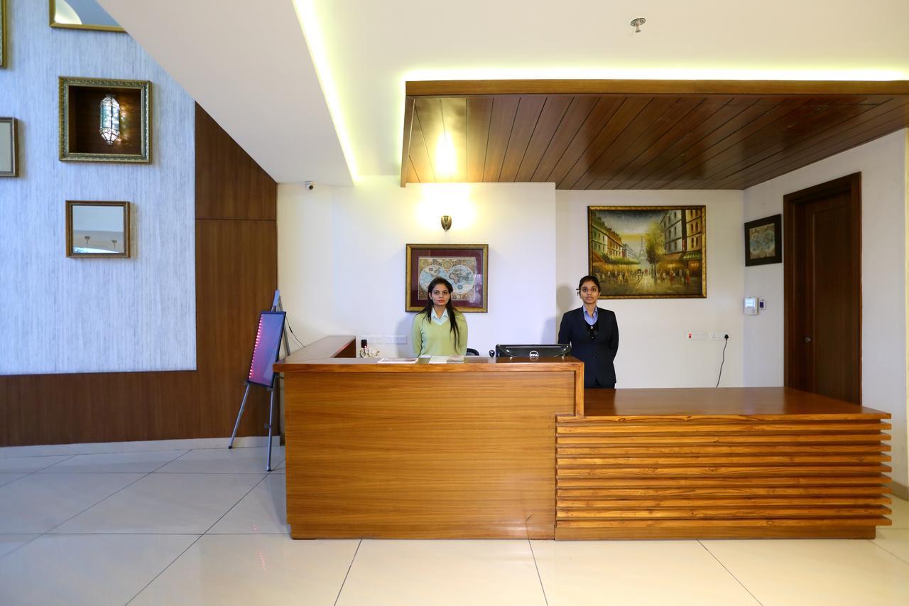 Grand Hotel Nawanshahr Nawāshahr Zewnętrze zdjęcie
