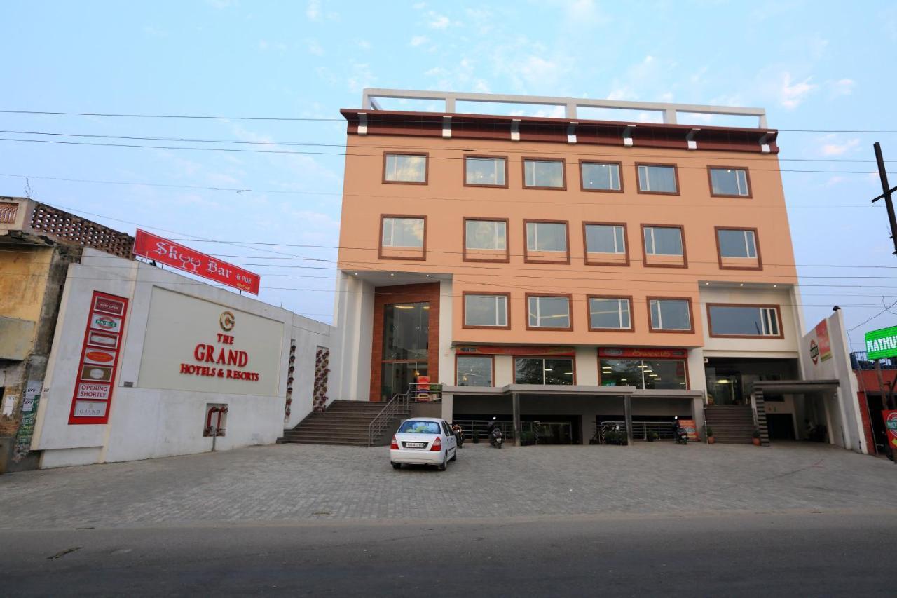 Grand Hotel Nawanshahr Nawāshahr Zewnętrze zdjęcie